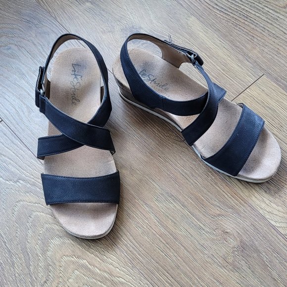 Life Stride Women's Wedge Sandals 7.5 W - Picture 1 of 4